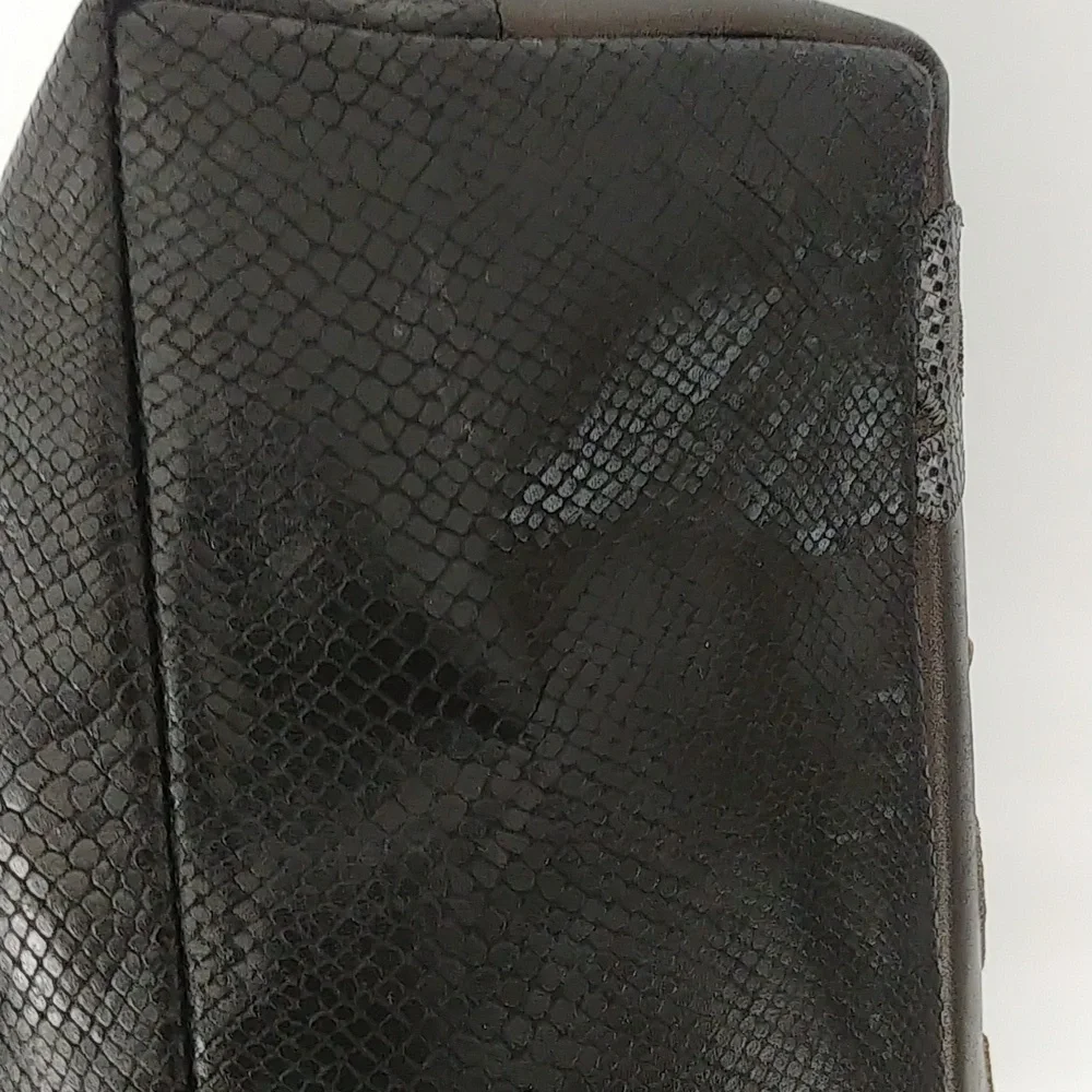 Sharif Black Hand Bag - Picture 11 of 16
